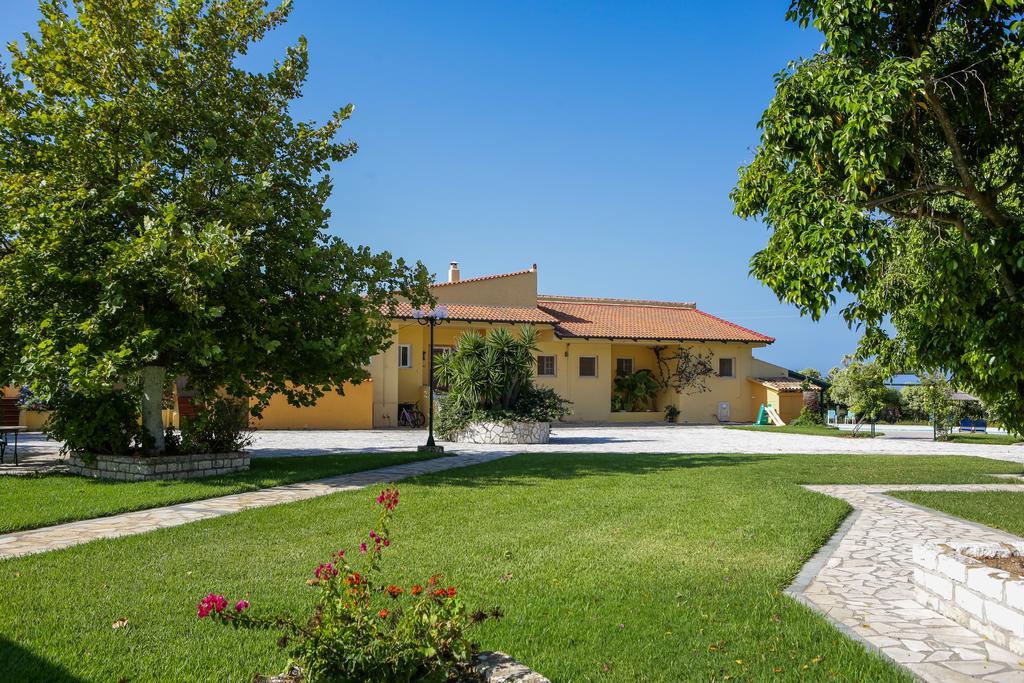 Sandy Beach Villas And Apartments Svoronata Ngoại thất bức ảnh