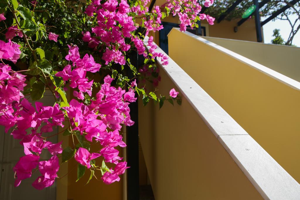 Sandy Beach Villas And Apartments Svoronata Ngoại thất bức ảnh